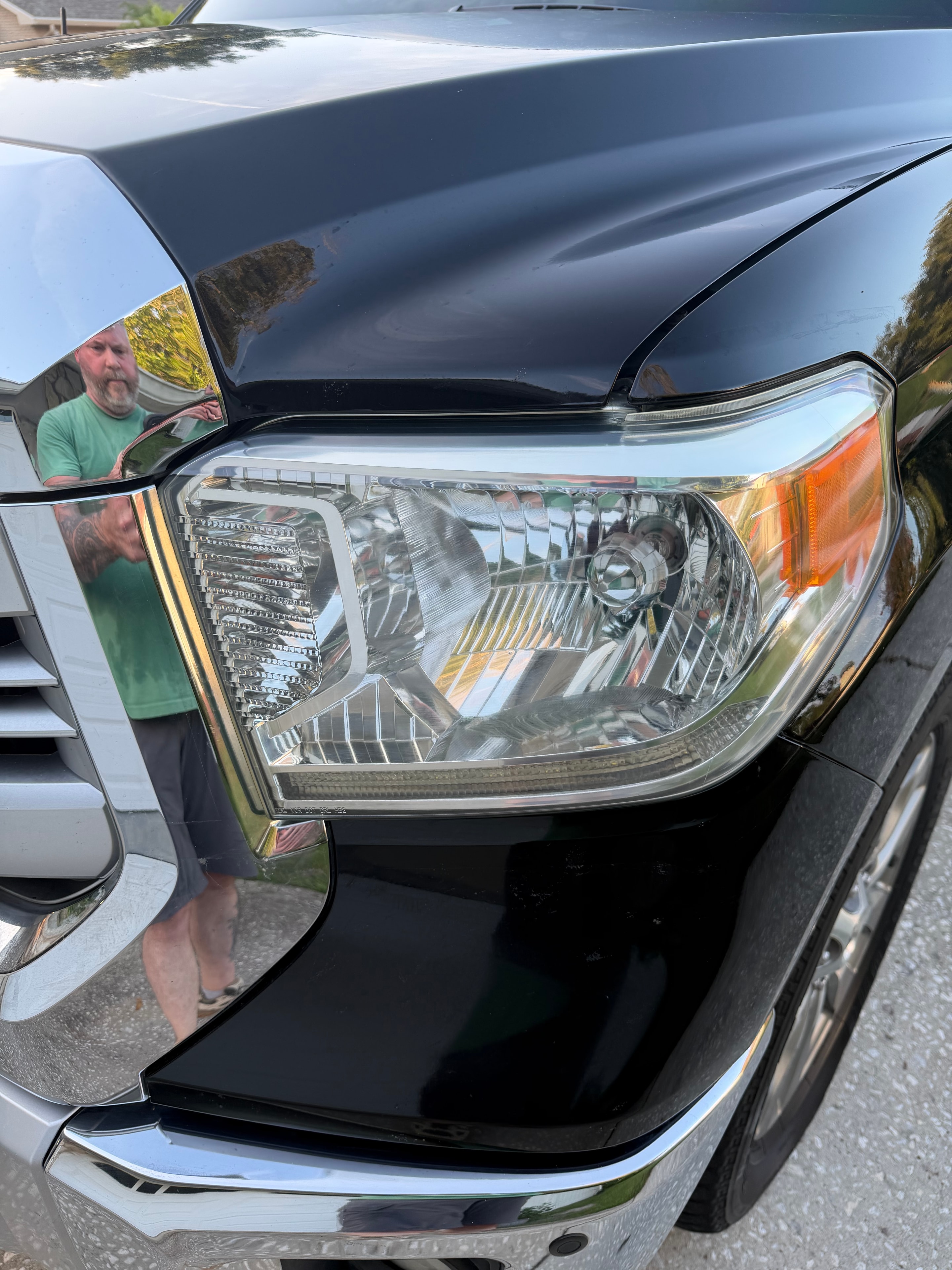 2014 Toyota Tundra headlight after